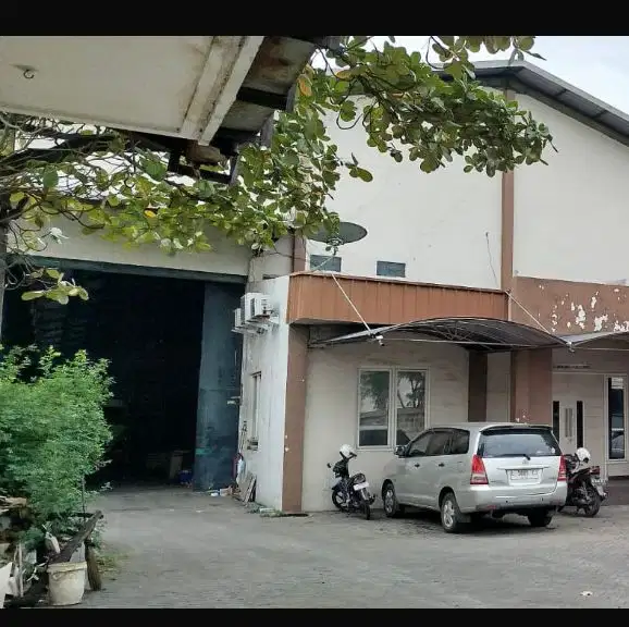 Gudang Surimulia siap pakai di no jalan raya kembar dkt Margomulyo