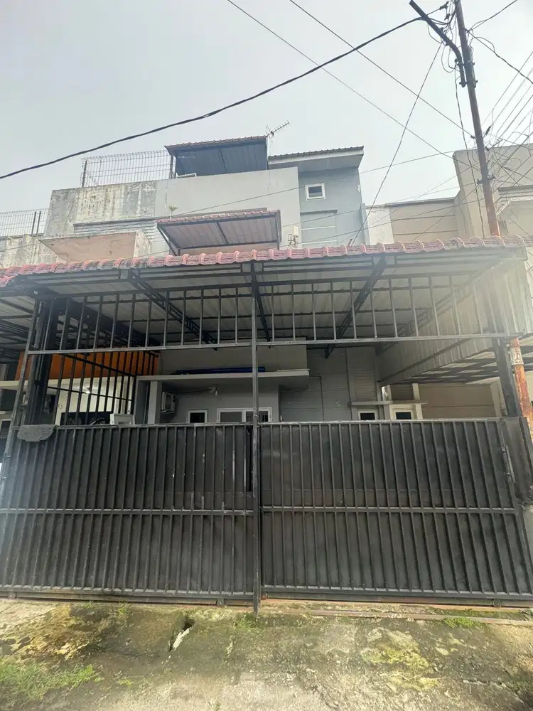 Villa komplek Grand Kiwi Townhouse medan sunggal