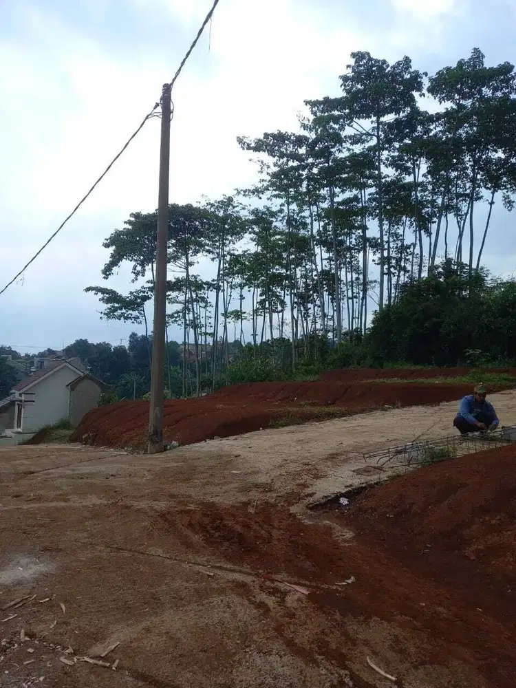 Tanah Kavling Siap Bangun Lingkungan Asri Dekat Exit Tol Cileunyi