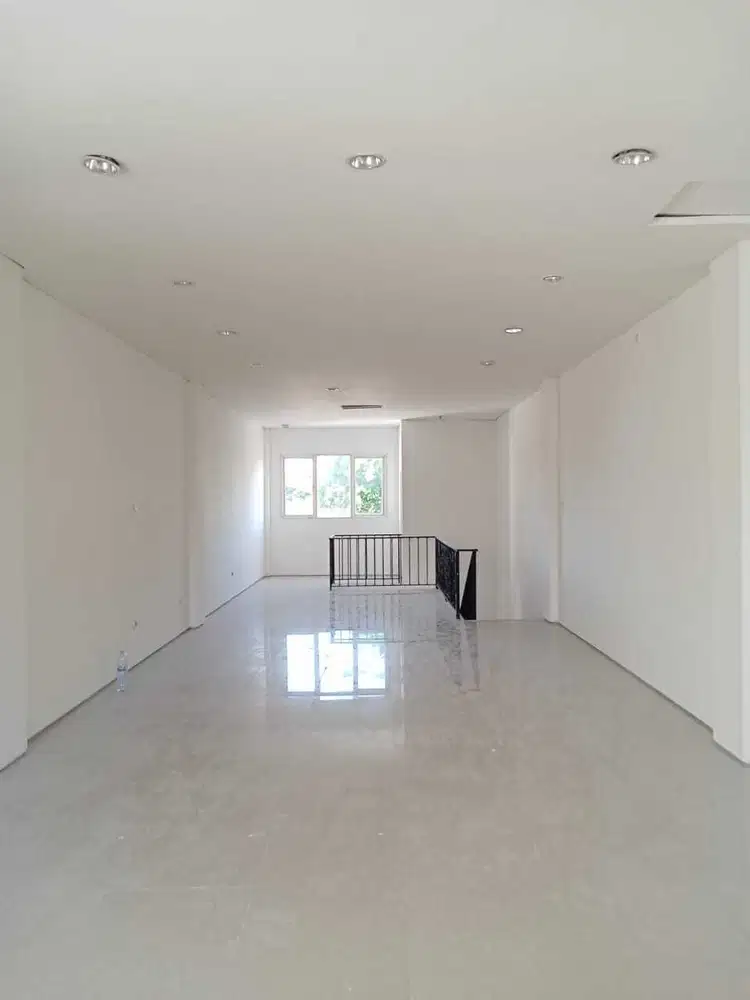 Strategis - Ruko 3 lantai Jemursari Surabaya