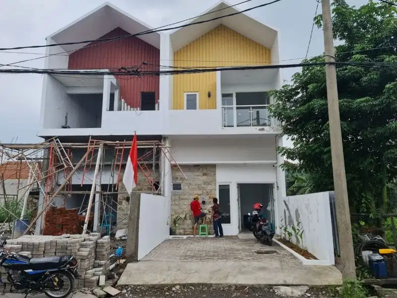 DI JUAL RUMAH HARGA MIRING MILIKI SEGERAAA DI SURABAYA