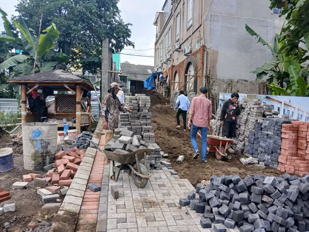 Kost 12 Kamar belakang Kampus UMM Malang
