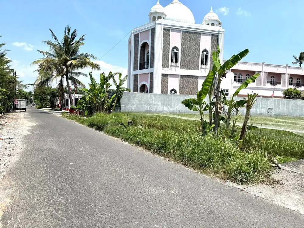 Tanah Pekarangan Tepi Jalan Maguwoharjo Sleman