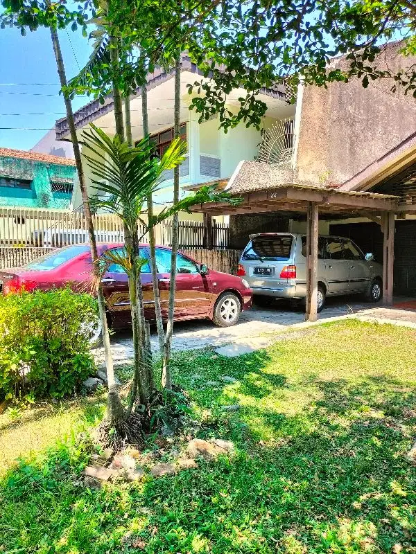 HITUNG TANAH saja Tanah luas di BKR kembar Regol Bandung dijual