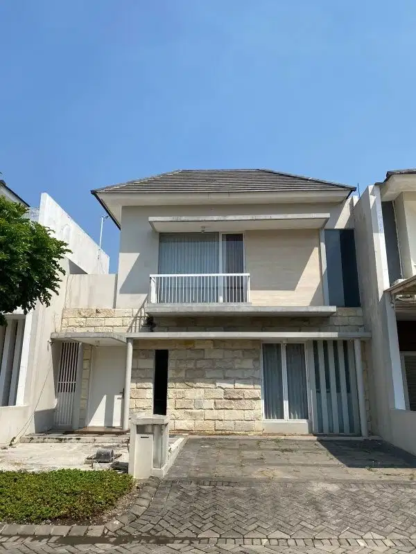 Dijual Cepat Rumah Mewah 2 Lt Royal Residence Furnish