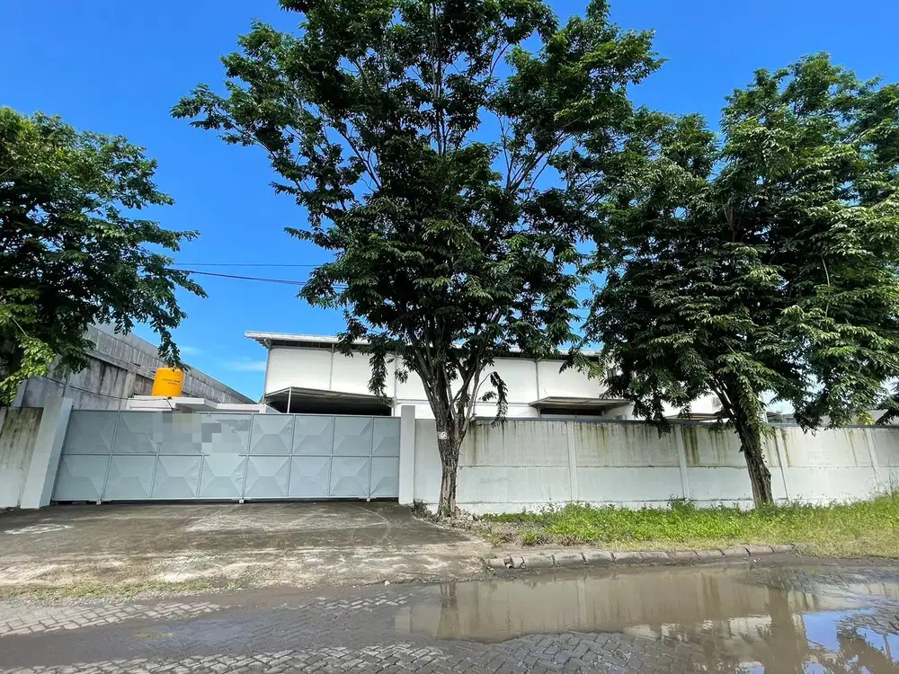 GUDANG MURAH STRATEGIS DEKAT PINTU TOL ROMOKALISARI