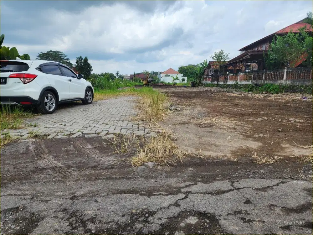 Tanah Jogja Di Lojajar Sinduharjo Area Jl. Damai 7 Menit Hyatt Regency