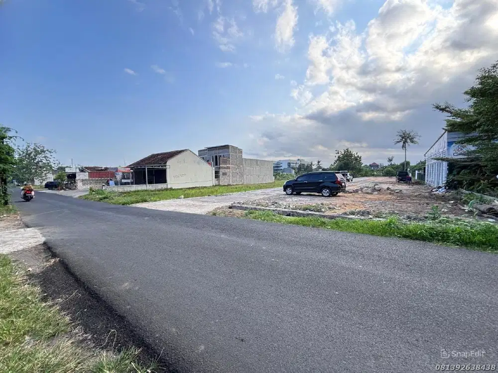 Area Barat Tugu Jogja Tanah Banyuraden Dalam Ringroad Tepi Jalan Utama