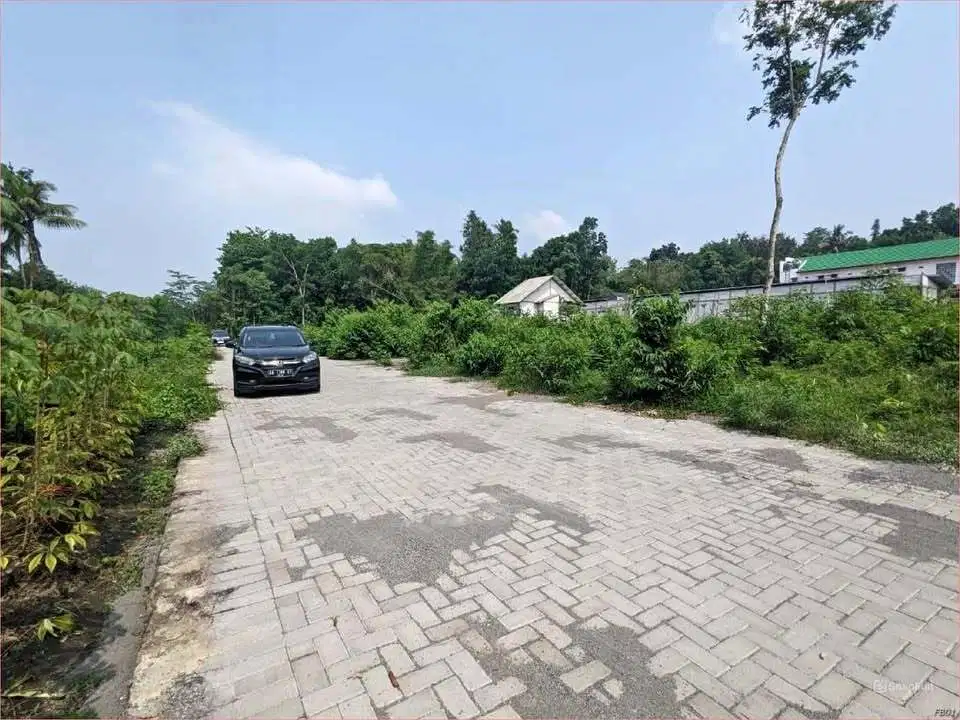 900 Meter ke Kampus UII, Tanah Strategis untuk Kos Eksklusif/ Hunian