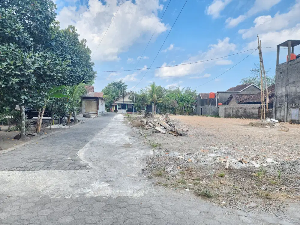 Tanah Dekat Pasar Gentan, Siap AJB