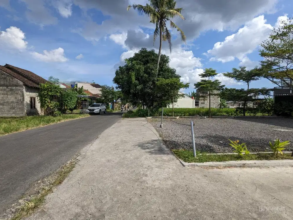 4 Menit Univ PGRI Jogja Tanah Banyuraden Tepi Jalan Siap Bangun Kos