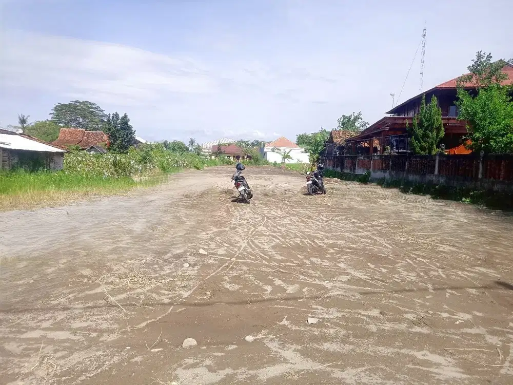 Tanah SHM Dekat Jl. Damai, Cocok Untuk Hunian Eksklusif