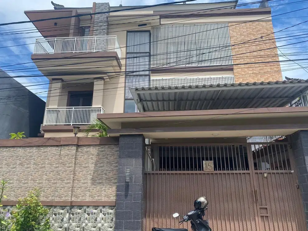 Dijual Rumah 3 Lantai Di Area Denpasar