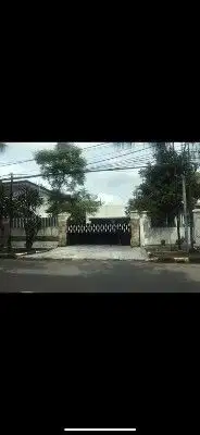 Rumah 2 lantai lebar 20m pinggir Jalan besar depan.lrt