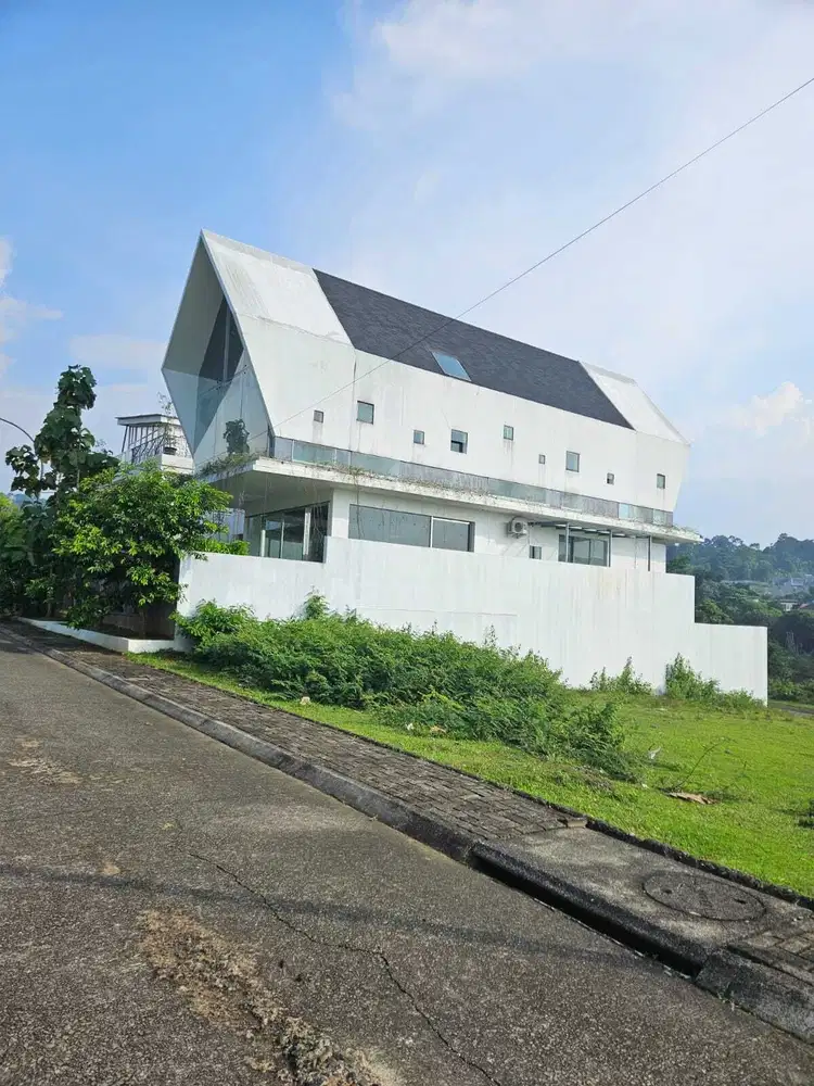 DIJUAL TANAH KAVLING PREMIUM VIEW TERBAIK SANTORINI SENTUL CITY SSR690 A1