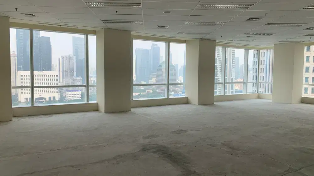 Sewa Kantor 908 m2 Kondisi Bare di One Pacific Place SCBD, Lok Premium