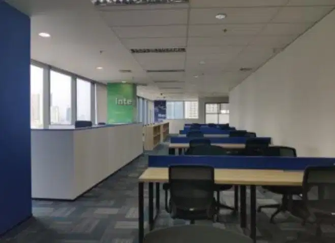 Sewa Kantor Full Furnish Kekinian Luas 775 m2 di AIA Central Sudirman