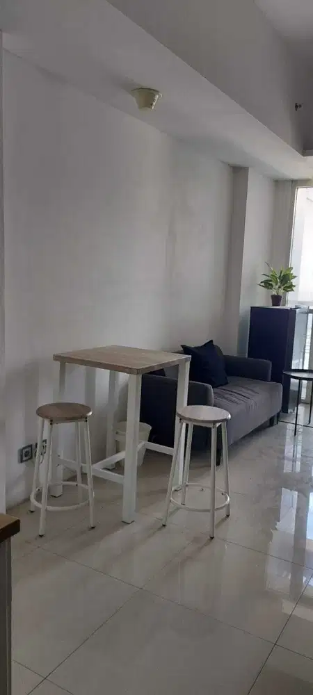 Disewakan apartemen full furnish The Linden di Marvell City Surabaya.