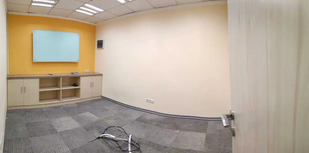 Sewa Kantor di Wisma Mampang 109 m2 Sdh Partisi, Strategis, Hrg Murah
