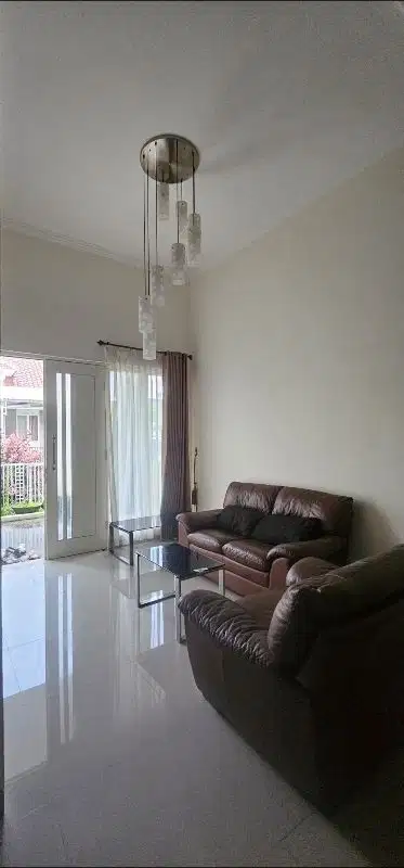 rumah mewah 2lt di perum elite villa puncak tidar VPT dekat mol elpico