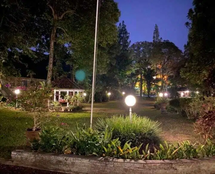 Jual Rumah belanda klasik sayap dago dekat ITB bandung