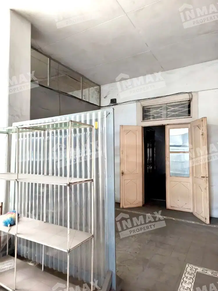 RUMAH LAWAS KAWASAN PASAR BESAR MALANG, TERAWAT, TANAH GENTONG, USAHA