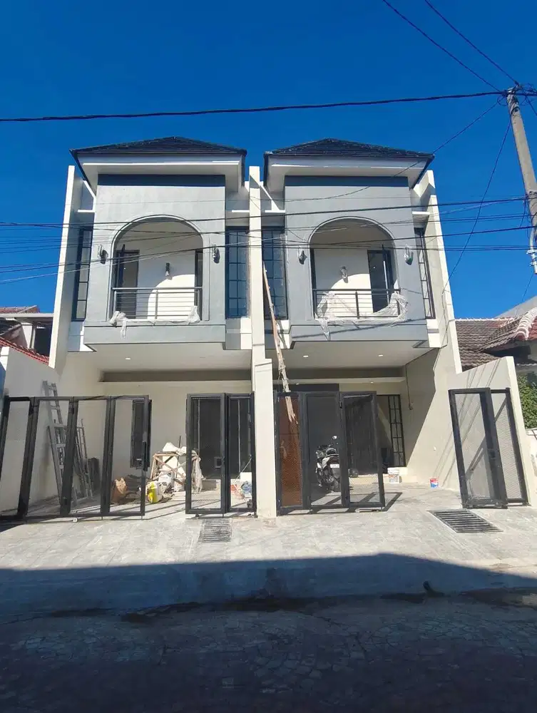 Rumah Cantik American Stylei Nirwana Eksekutif Rungkut