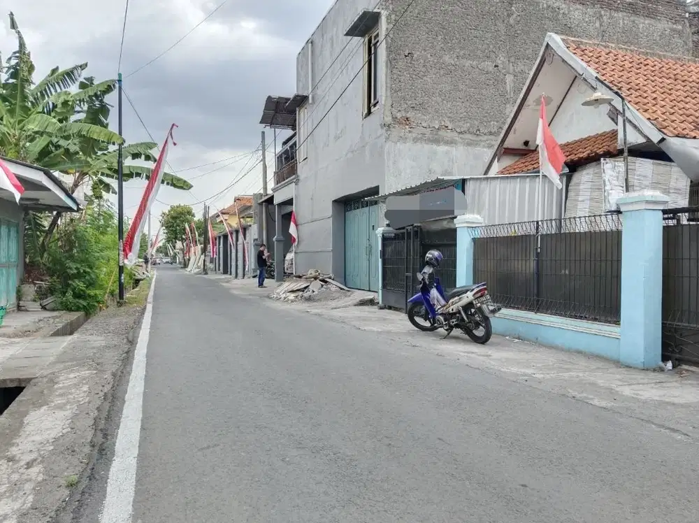 Rumah Banyu anyar 177Mt, 3Kt, 2Km, jl Adi Sumarmo, Banjarsari, Solo