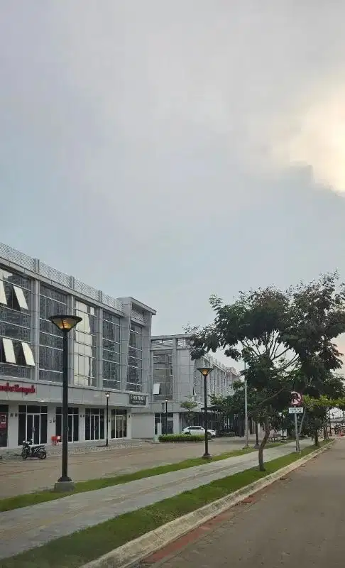 Dijual cepat rukan gandeng Amsterdam la riviera pik2