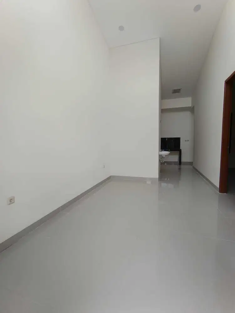 Dijual Rumah Bangunan Baru Rapi Bsd Nusaloka