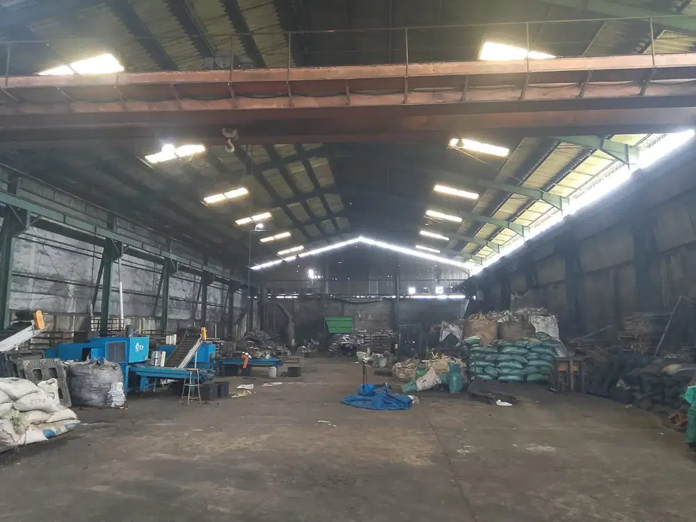 DIJUAL GUDANG RAYA SEMEMI DEKAT CITRALAND SURABAYA