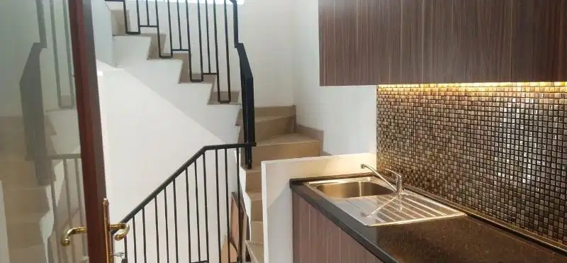 rumah pondok indah, Luas 500m2 KT 4 KM 4 + 2 Kmr pembantu