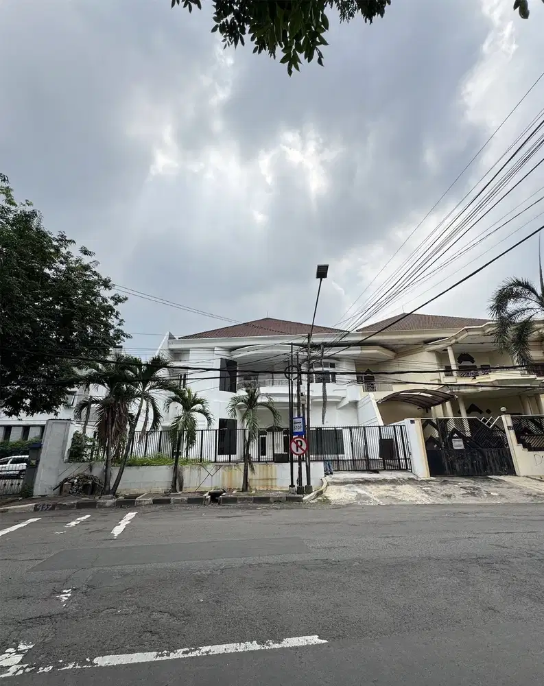 DIJUAL KOMERSIAL DI 0 JALAN MARGOREJO DEKAT AHMAD YANI