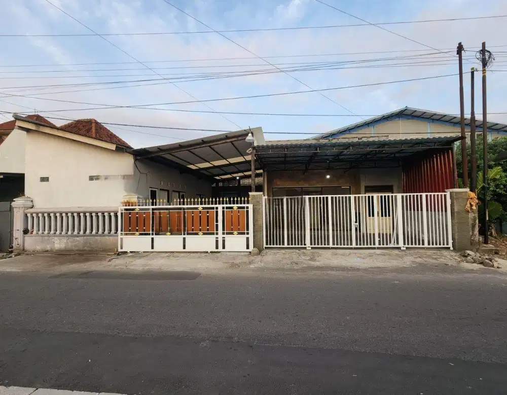 Rumah Kos Aktif dan Rumah Induk di Banyuanyar Solo Kota