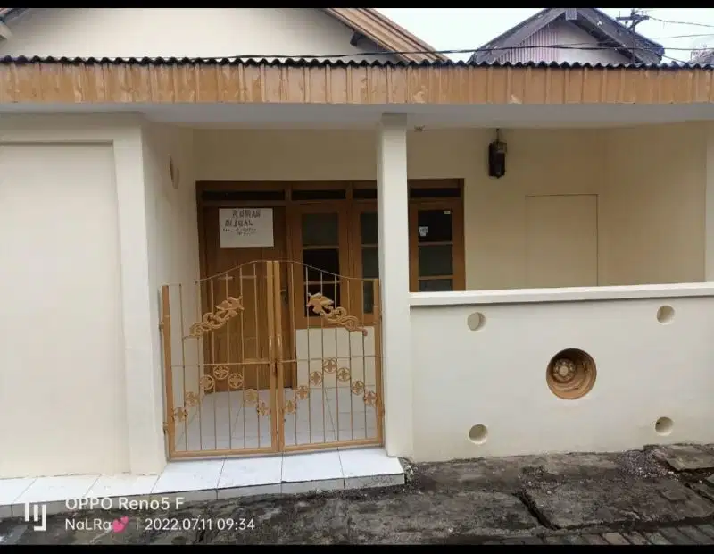 Rumah minimalis, murah, Pusat kota Surabaya