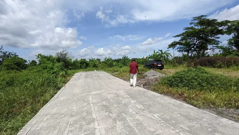 DEKAT TERMINAL JOMBOR & JCM: Tanah Ringroad Jogja, Cocok Villa Kost