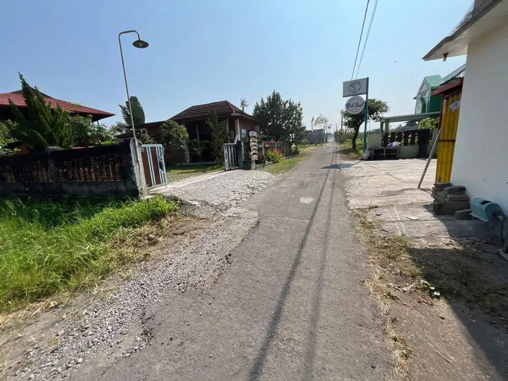 5 Menit Hotel Alana Jl Palagan, Tanah Dekat Kampus UGM Ringroad