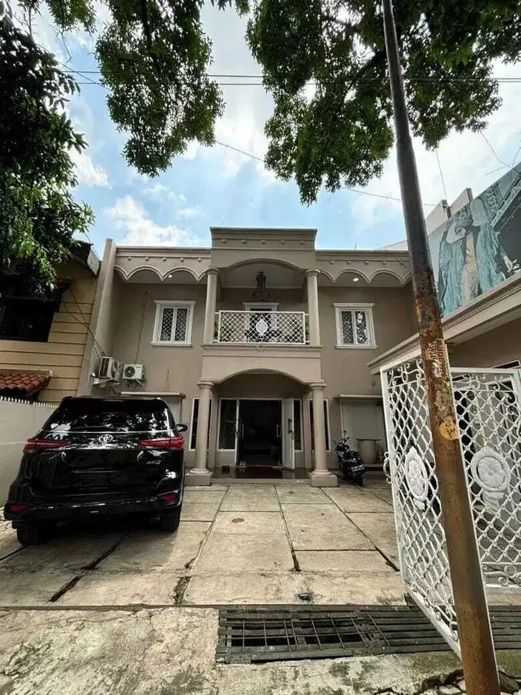 Rumah Murah Pisan Strategis Tengah Kota Burangrang Lodaya Kancra Bubat