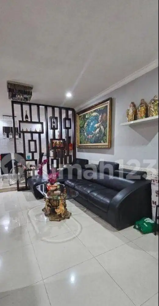 Dijual Cepat Rumah Green Court Bagus Unit Bersih Dan Rapi