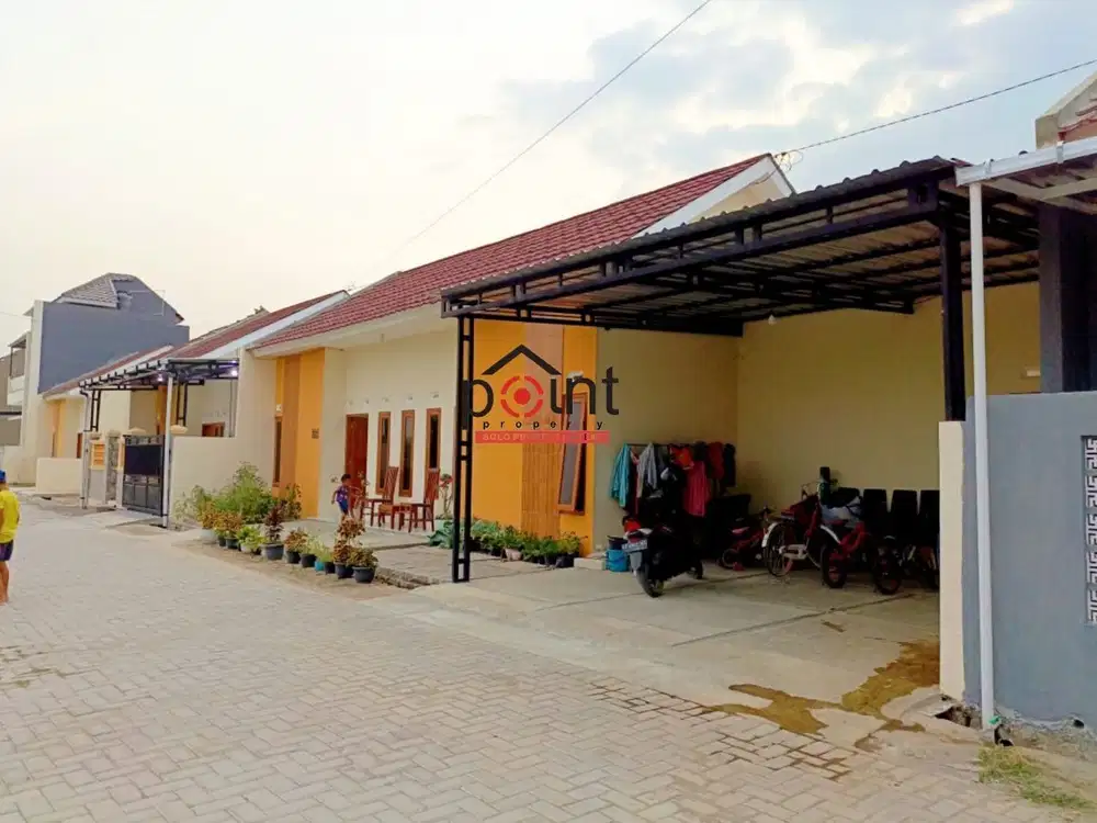 Rumah Cantik SHM Siap Huni di Perumahan Jati Jaten Karanganyar