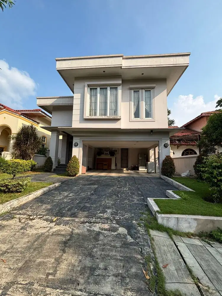 Disewakan Rumah Cluster Taman Menteng Lippo Cikarang