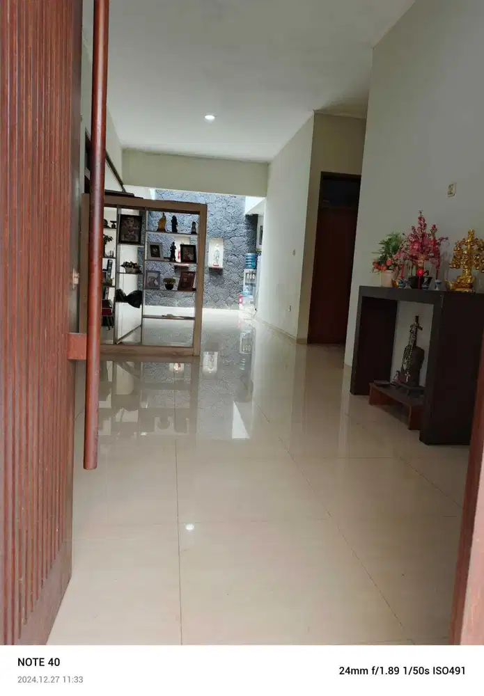 Rumah Lokasi PREMIUMnya kota CIMAHI di komplek Nusa Hijau dijual MURAH