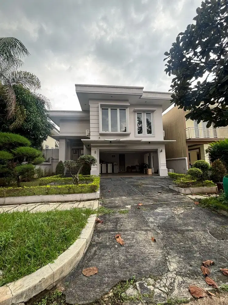 Disewakan Rumah Cluster Taman Menteng Lippo Cikarang