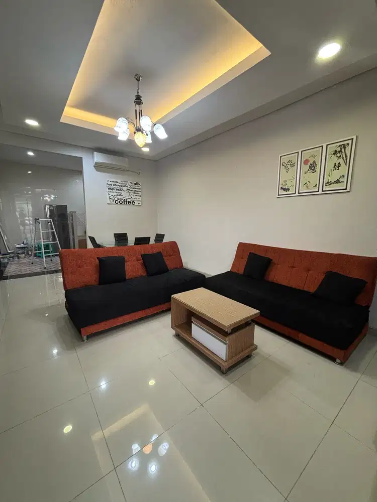 Disewakan Rumah Cluster Cosmo Lippo Cikarang