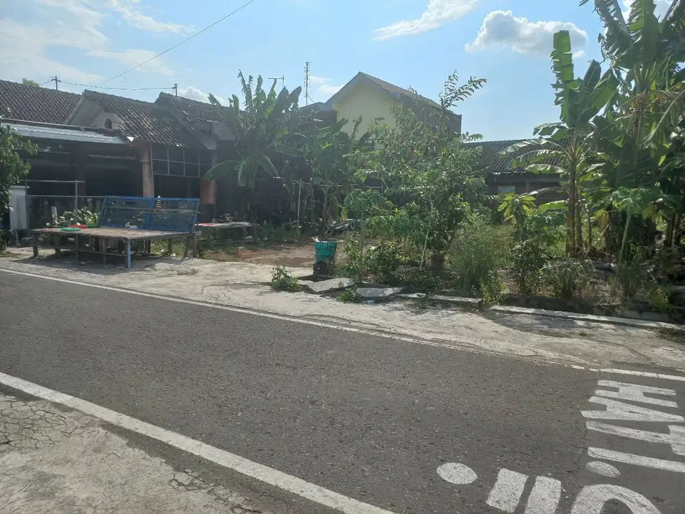 Tanah Luas Tengah Kota Solo dekat Kantor KPU Sumber Banjarsari