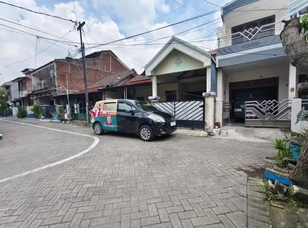Dijual Cepat Rumah Bagus Full Furnitur Jl Garuda Waru Indah