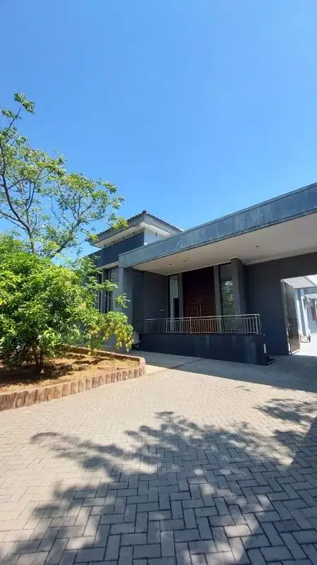 DIJUAL RUMAH LUAS BAGUS DHARMAHUSADA INDAH SURABAYA BISA UNTUK USAHA