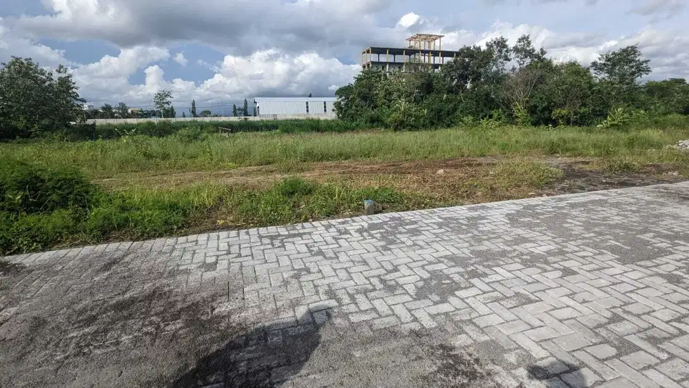 DEKAT UGM UTY, Tanah Jl Kabupaten, SHM Jogja