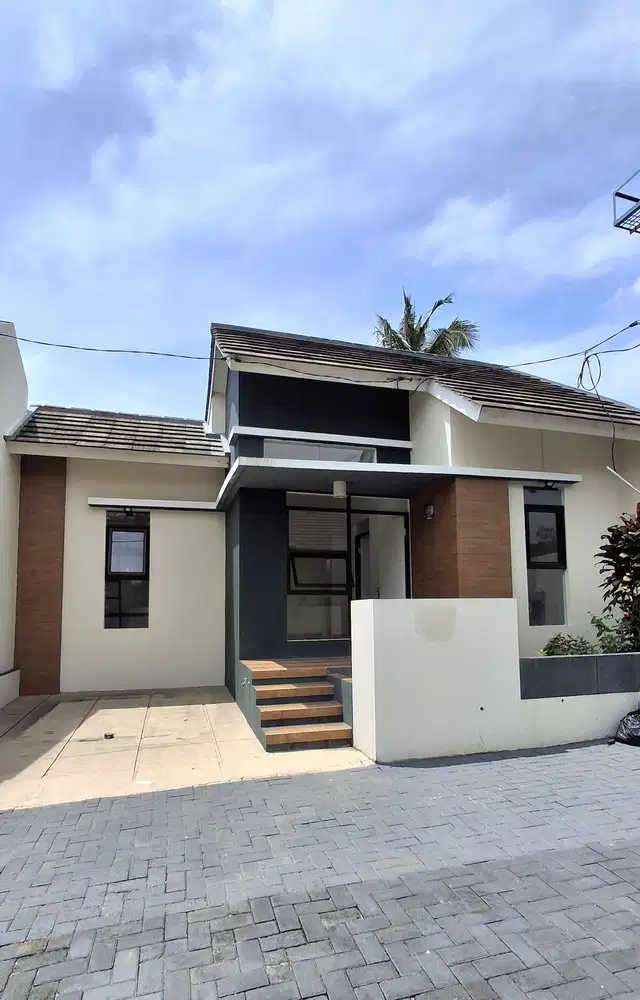 Rumah siap huni dekat ikea kota baru parahyangan bandung bisa kpr