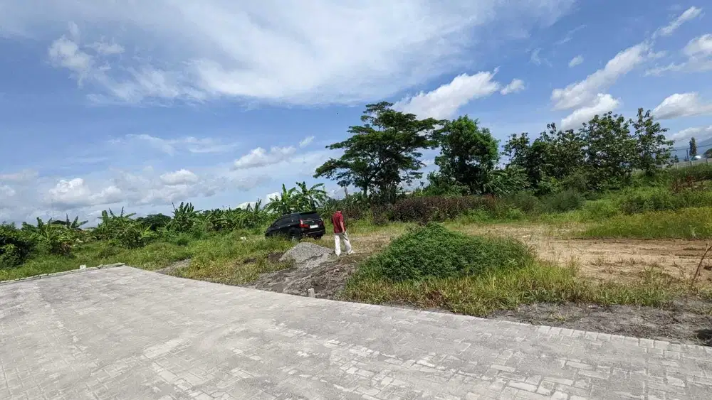 Dekat Kampus & Mall – Tanah 130 m² SHM Jogja